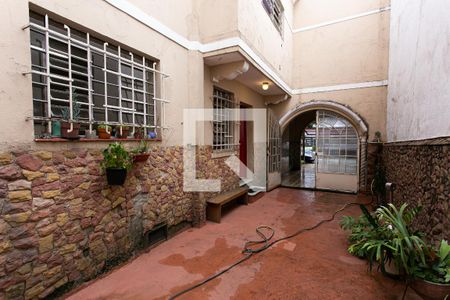 Casa para alugar com 180m², 3 quartos e 4 vagas Casa para alugar com 180m², 3 quartos e 4 vagasGaragem
