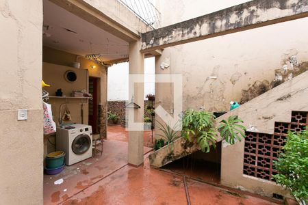 Casa para alugar com 180m², 3 quartos e 4 vagas Casa para alugar com 180m², 3 quartos e 4 vagasQuintal