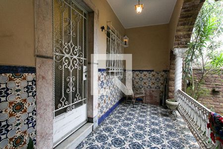 Casa para alugar com 180m², 3 quartos e 4 vagas Casa para alugar com 180m², 3 quartos e 4 vagasEntrada da Sala