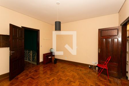 Casa para alugar com 180m², 3 quartos e 4 vagas Casa para alugar com 180m², 3 quartos e 4 vagasQuarto 2