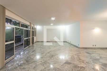 Apartamento à venda com 310m², 4 quartos e 3 vagasSala