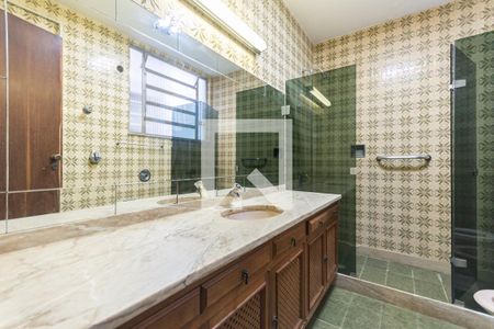 Apartamento à venda com 310m², 4 quartos e 3 vagasBanheiro Suíte 2