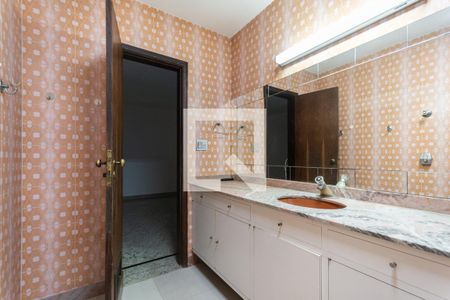 Apartamento à venda com 310m², 4 quartos e 3 vagasBanheiro