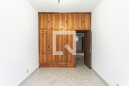 Apartamento à venda com 310m², 4 quartos e 3 vagasQuarto 2