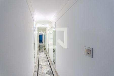 Apartamento à venda com 310m², 4 quartos e 3 vagasCorredor