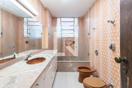 Apartamento à venda com 310m², 4 quartos e 3 vagasBanheiro