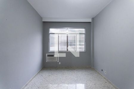 Apartamento à venda com 310m², 4 quartos e 3 vagasSuíte 2