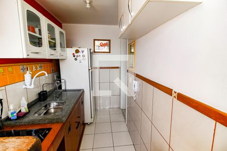 Apartamento à venda com 54m², 2 quartos e 1 vagaCozinha - Armários