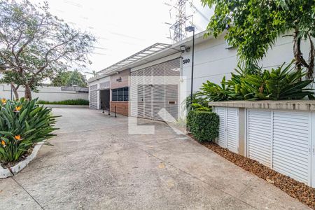 Apartamento para alugar com 58m², 2 quartos e 1 vaga Apartamento para alugar com 58m², 2 quartos e 1 vagaFachada