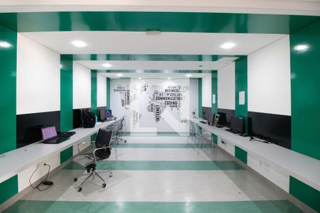 Apartamento para alugar com 58m², 2 quartos e 1 vaga Apartamento para alugar com 58m², 2 quartos e 1 vagaÁrea comum - Coworking