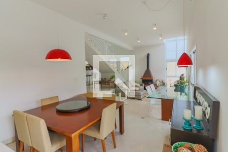 Sala Estar / Jantar de casa à venda com 4 quartos, 400m² em Parque dos Principes, São Paulo