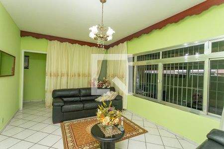 Sala de casa à venda com 4 quartos, 600m² em Jardim Tijuco, Diadema