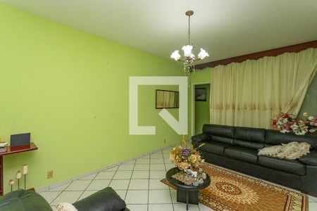 Sala de casa à venda com 4 quartos, 600m² em Jardim Tijuco, Diadema