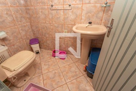 Casa à venda com 600m², 4 quartos e 4 vagasBanheiro - Área Externa