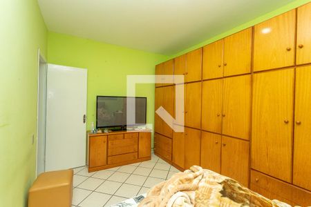 Quarto 1 de casa à venda com 4 quartos, 600m² em Jardim Tijuco, Diadema