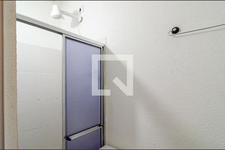 Banheiro Social de kitnet/studio para alugar com 1 quarto, 28m² em Vila Clementino, São Paulo