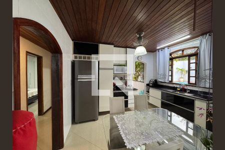 Casa de condomínio à venda com 560m², 6 quartos e 5 vagasCozinha