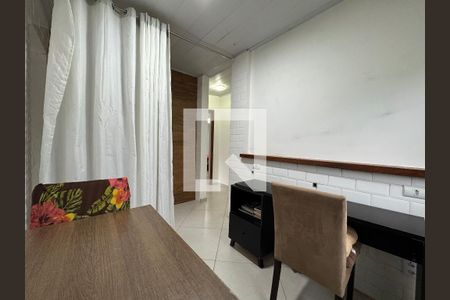 Casa de condomínio à venda com 560m², 6 quartos e 5 vagasSala 2 (segundo andar)