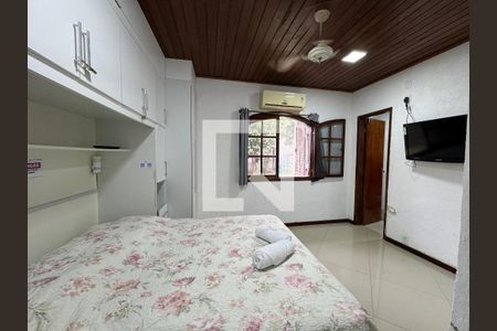 Casa de condomínio à venda com 560m², 6 quartos e 5 vagasSuíte