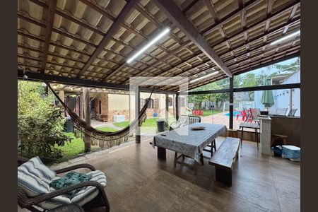 Casa de condomínio à venda com 560m², 6 quartos e 5 vagasÁrea externa