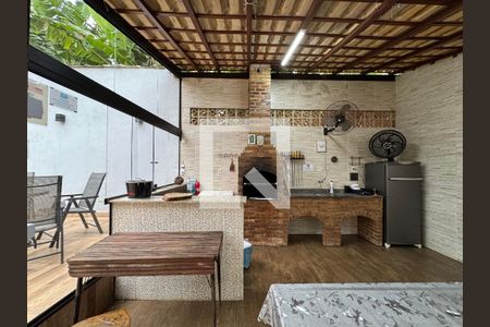 Casa de condomínio à venda com 560m², 6 quartos e 5 vagasÁrea externa