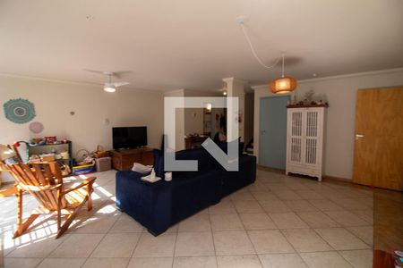 Sala de casa à venda com 5 quartos, 216m² em Jardim Petrópolis, São Paulo