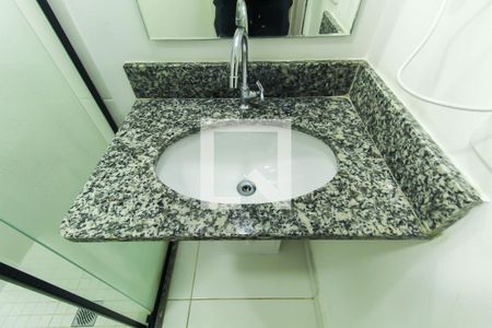 Banheiro de kitnet/studio à venda com 1 quarto, 19m² em Brás, São Paulo