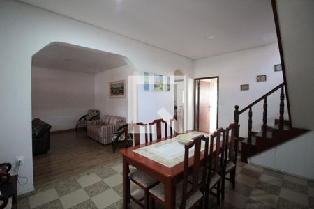 Casa à venda com 360m², 4 quartos e 4 vagasCopa