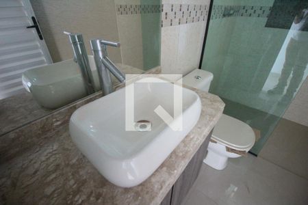 Casa à venda com 360m², 4 quartos e 4 vagasCasa 2 - Banheiro