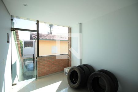 Casa à venda com 360m², 4 quartos e 4 vagasCasa 2 - Sala