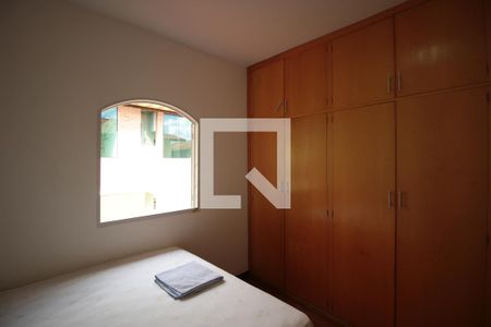 Casa à venda com 360m², 4 quartos e 4 vagasQuarto 1