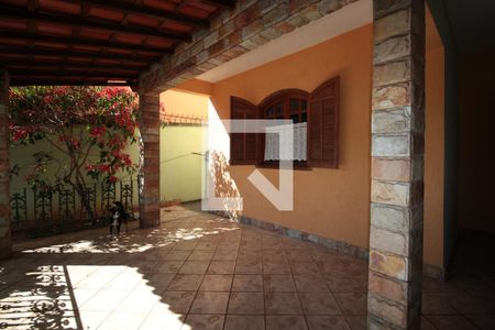 Casa à venda com 360m², 4 quartos e 4 vagasGaragem