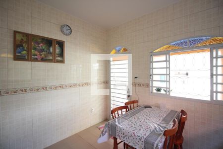 Casa à venda com 360m², 4 quartos e 4 vagasCozinha