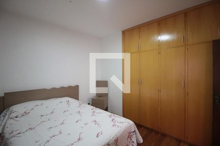 Casa à venda com 360m², 4 quartos e 4 vagasQuarto 2