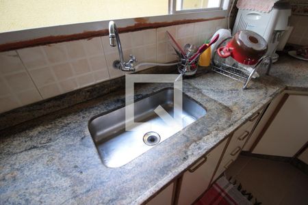 Casa à venda com 360m², 4 quartos e 4 vagasCozinha