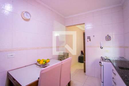 Apartamento para alugar com 66m², 2 quartos e 2 vagasCozinha