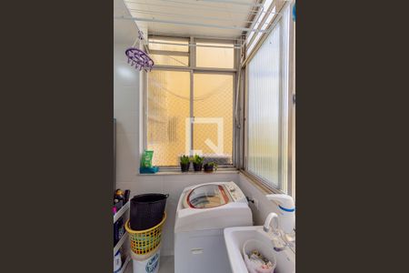 Apartamento à venda com 121m², 3 quartos e sem vagaÁrea de Serviço