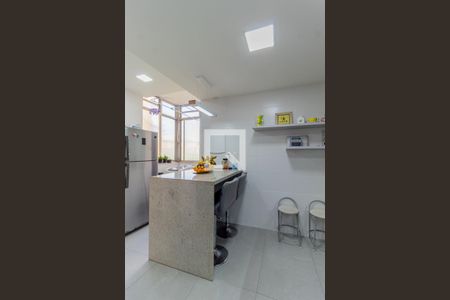 Apartamento à venda com 121m², 3 quartos e sem vagaCozinha