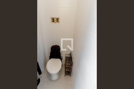 Apartamento à venda com 121m², 3 quartos e sem vagaBanheiro de serviço