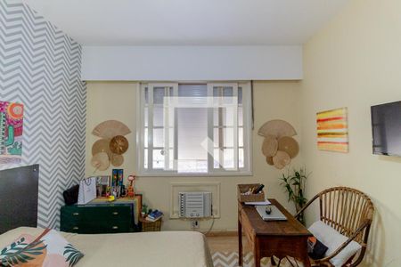Apartamento à venda com 121m², 3 quartos e sem vagaQuarto 1