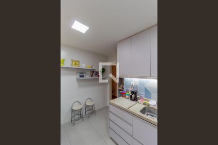 Apartamento à venda com 121m², 3 quartos e sem vagaCozinha