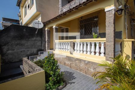 Casa para alugar com 299m², 2 quartos e sem vagaQuintal