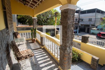 Casa para alugar com 299m², 2 quartos e sem vagaVaranda