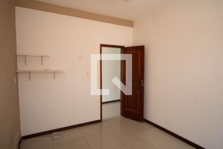 Quarto 1 de casa para alugar com 2 quartos, 299m² em Penha Circular, Rio de Janeiro