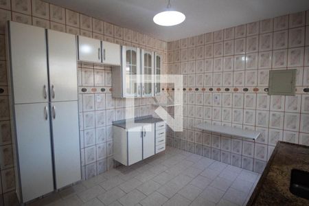 Casa para alugar com 299m², 2 quartos e sem vagaCozinha