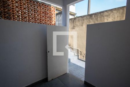 Casa para alugar com 299m², 2 quartos e sem vagaÁrea de Serviço
