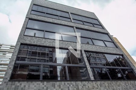 Fachada de kitnet/studio para alugar com 1 quarto, 15m² em Vila Nova Conceição, São Paulo