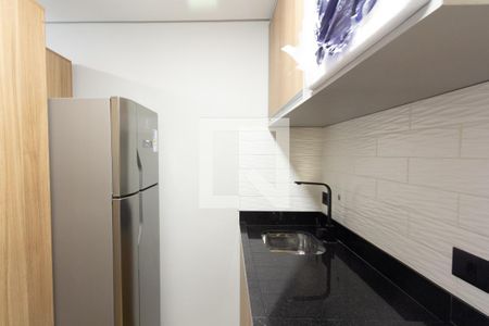 Cozinha de kitnet/studio para alugar com 1 quarto, 16m² em Vila Nova Conceição, São Paulo