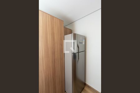 Cozinha de kitnet/studio para alugar com 1 quarto, 15m² em Vila Nova Conceição, São Paulo