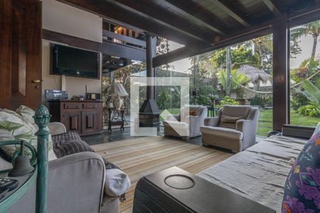 Casa de condomínio à venda com 811m², 5 quartos e 6 vagasVaranda 